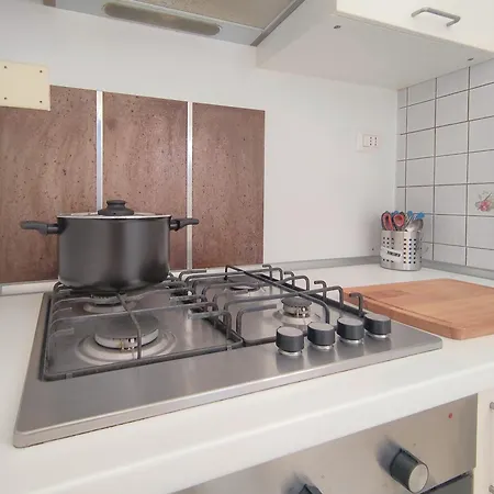 Spacious And Cozy Retreat By Host Hero * Porto Potenza Picena